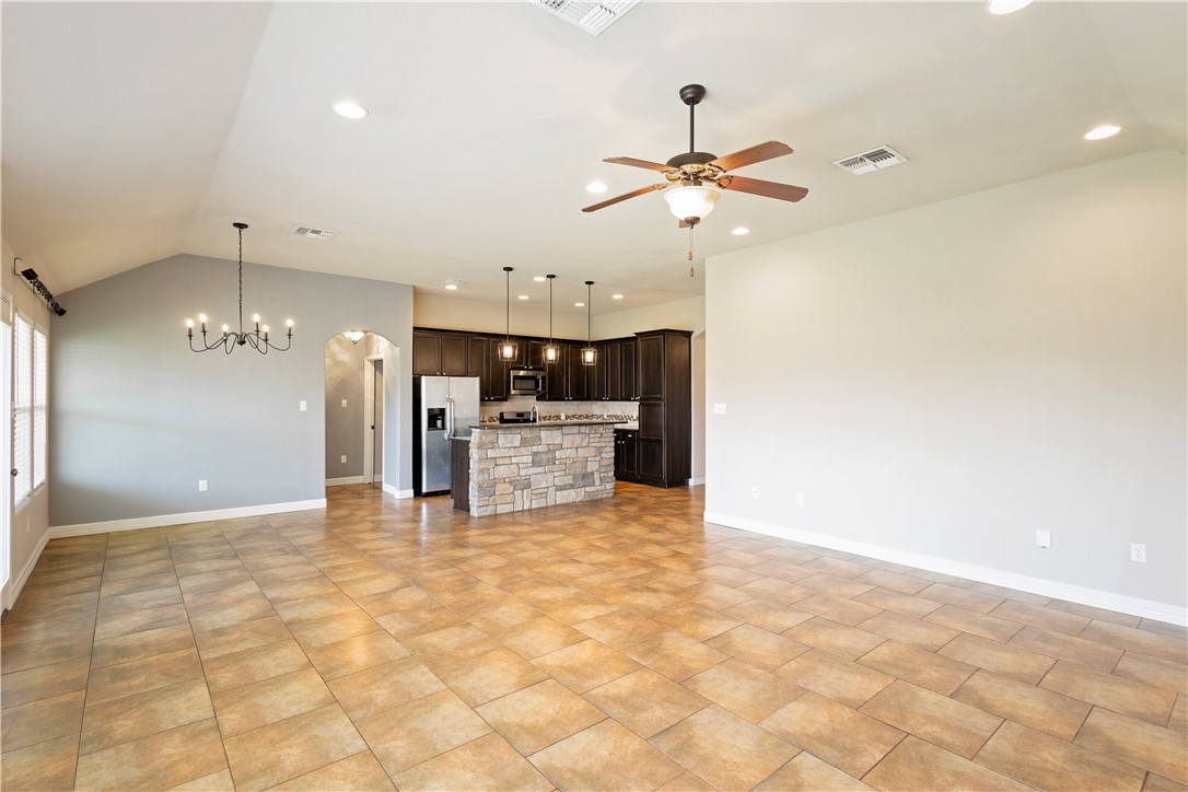 6105 Maximus Dr Property Photo 11