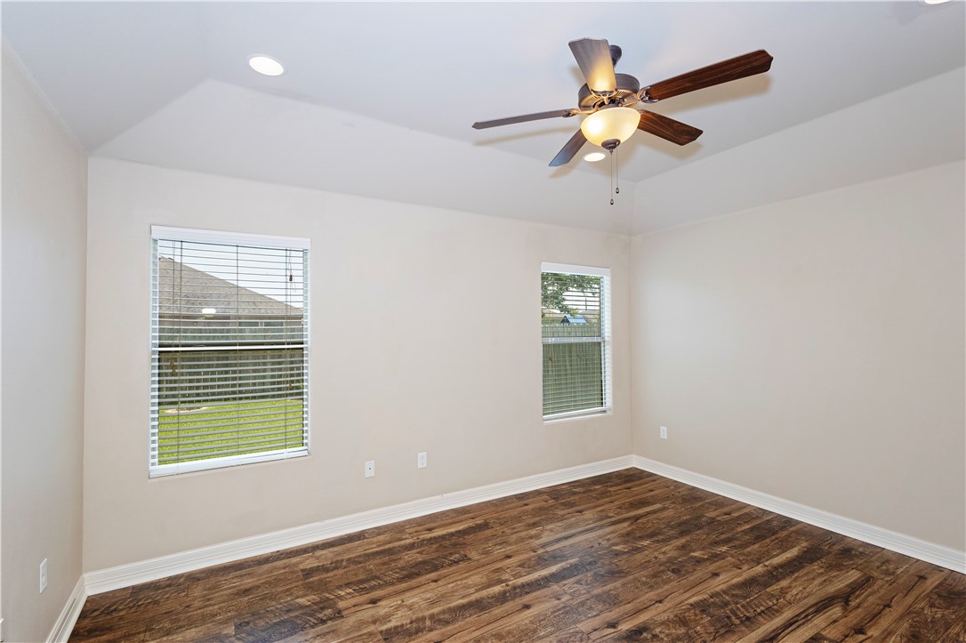 6105 Maximus Dr Property Photo 13