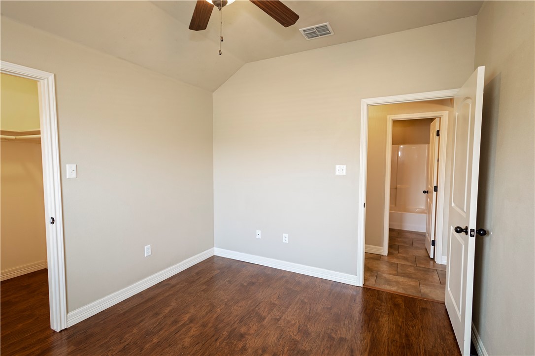 6105 Maximus Dr Property Photo 20