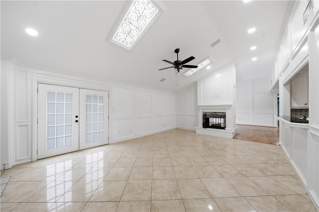 4325 Wood River Dr Property Photo 12