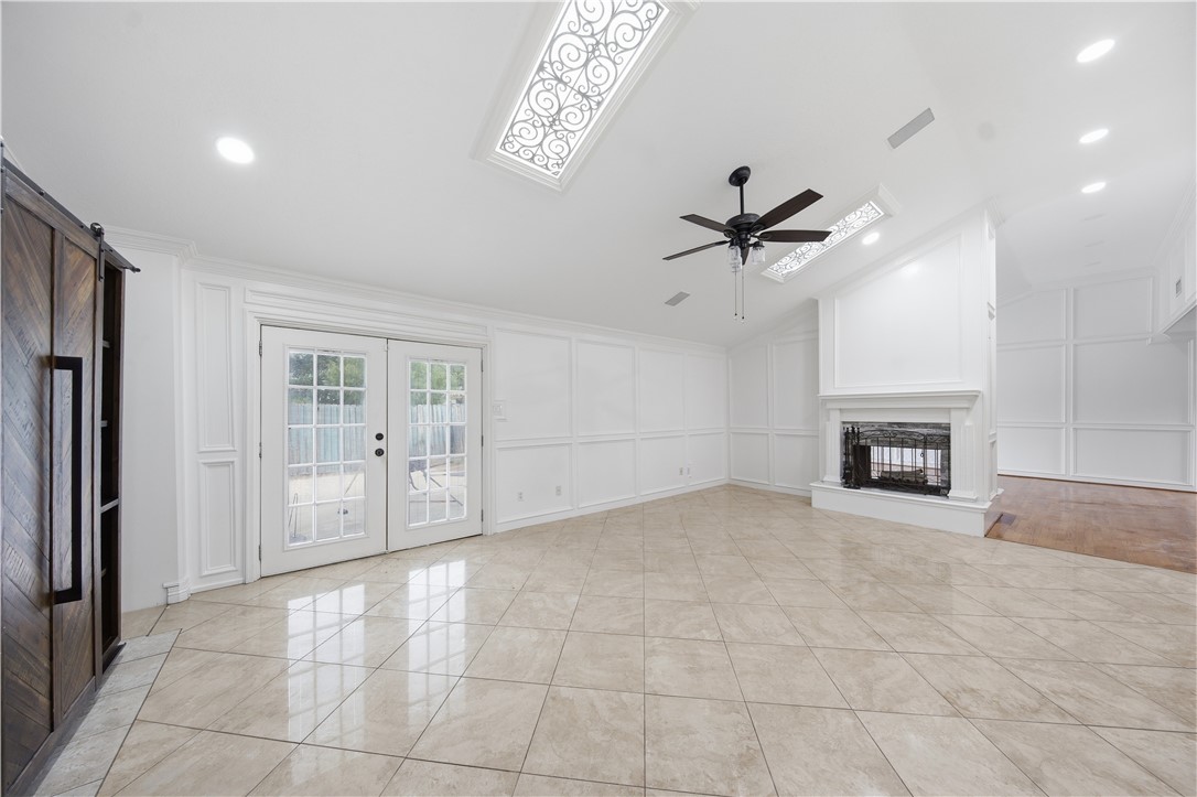4325 Wood River Dr Property Photo 14