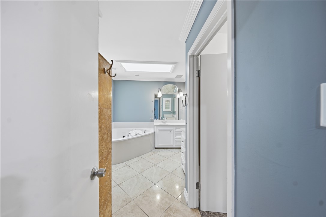 4325 Wood River Dr Property Photo 29