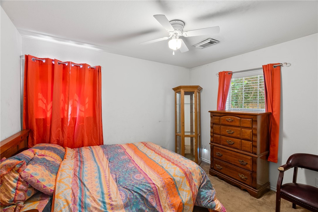 2608 Auther St Property Photo 12