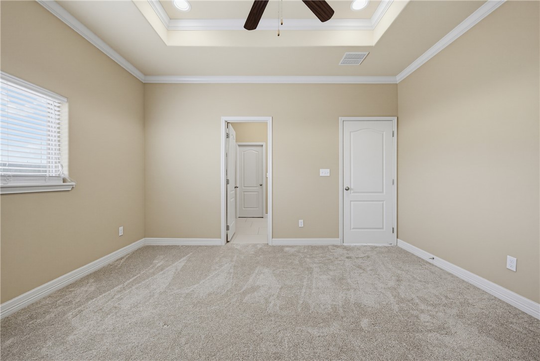1818 Bay Landing Dr Property Photo 10