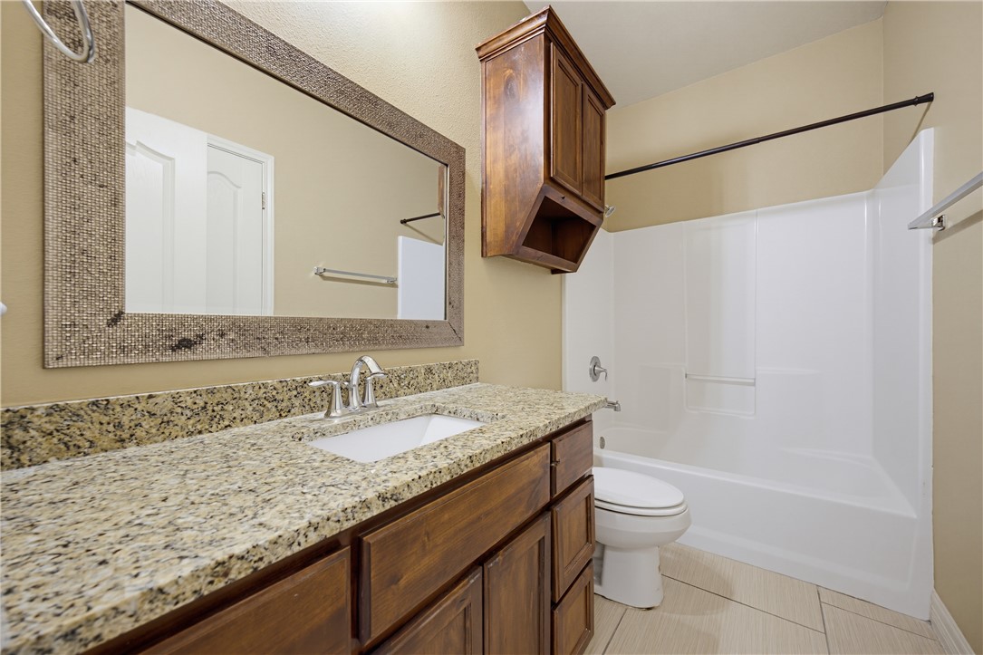 1818 Bay Landing Dr Property Photo 17