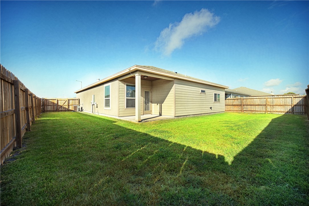 1818 Bay Landing Dr Property Photo 24