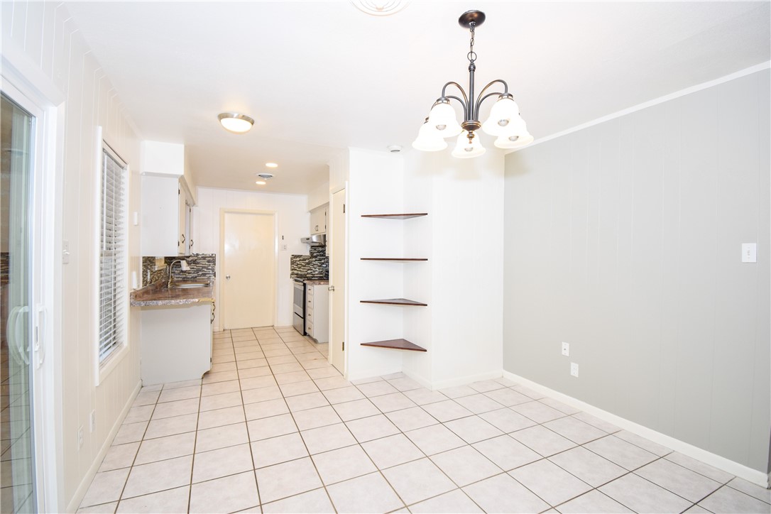 1209 Dallas St Property Photo 8
