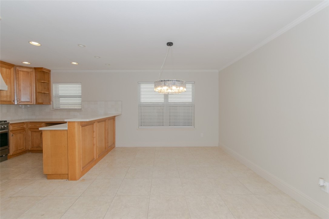 15849 El Soccorro Property Photo 10