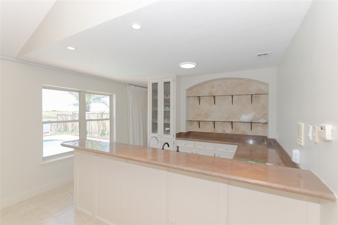 15849 El Soccorro Property Photo 17