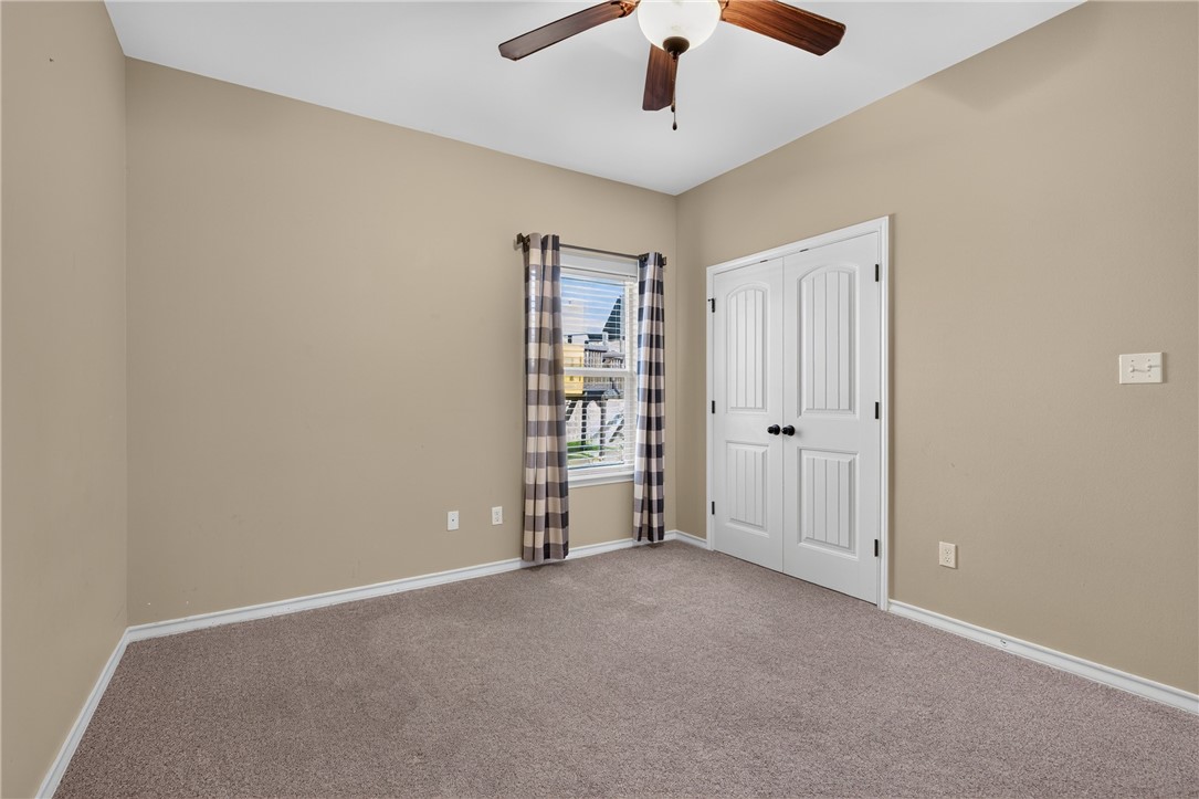 3606 Silver Lake Ct Property Photo 30