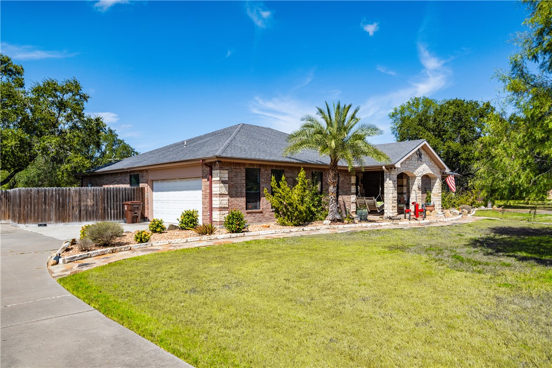 418 Jay Vee Lane Property Photo 4