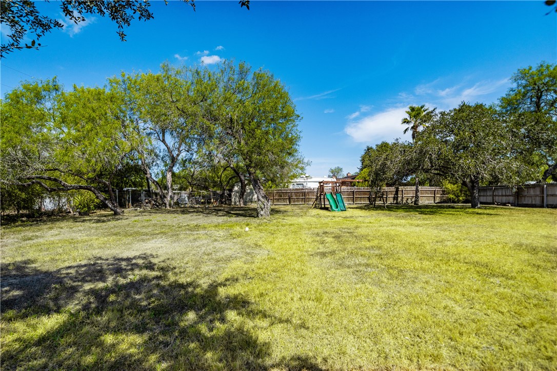418 Jay Vee Lane Property Photo 34
