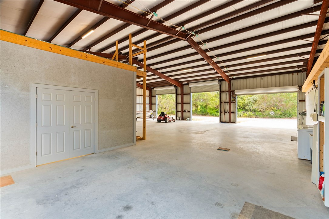 2088 Murphy Road Property Photo 8