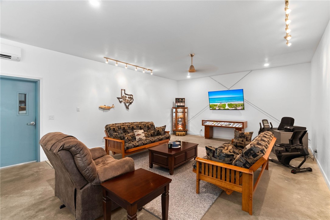 2088 Murphy Road Property Photo 12