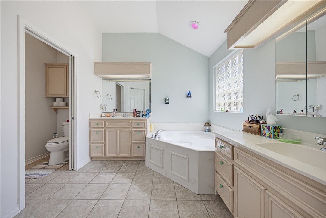 7005 Bodega Bay Dr Property Photo 13