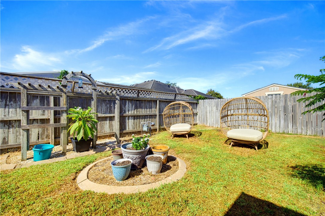 7005 Bodega Bay Dr Property Photo 21