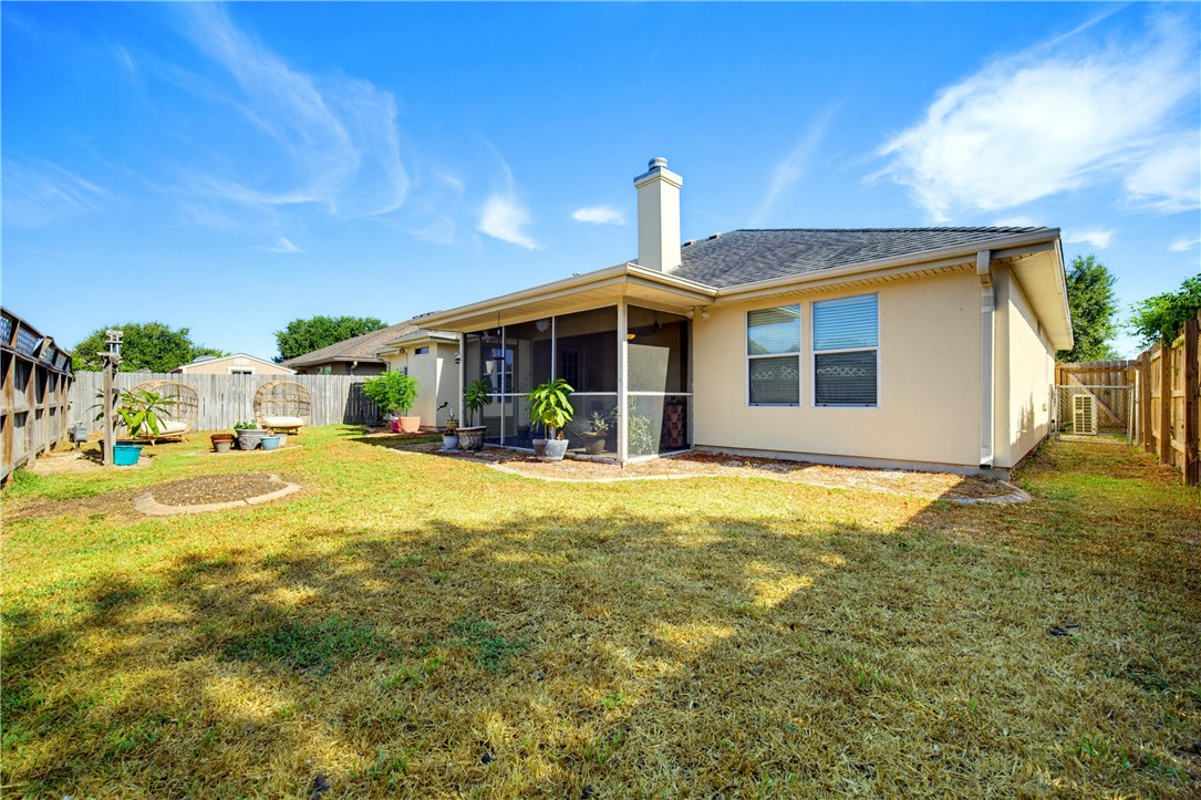7005 Bodega Bay Dr Property Photo 22