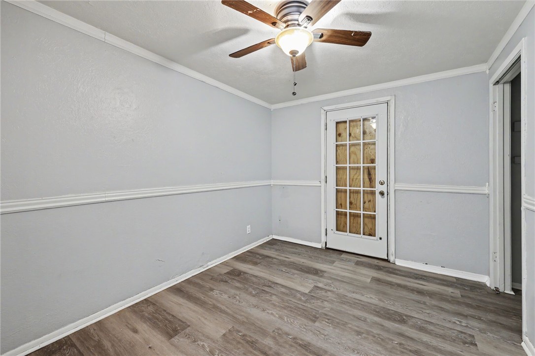 214 Hialeah Dr Property Photo 20
