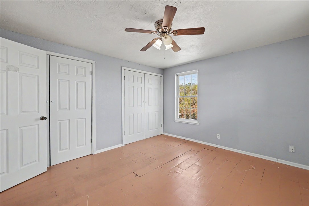 214 Hialeah Dr Property Photo 22