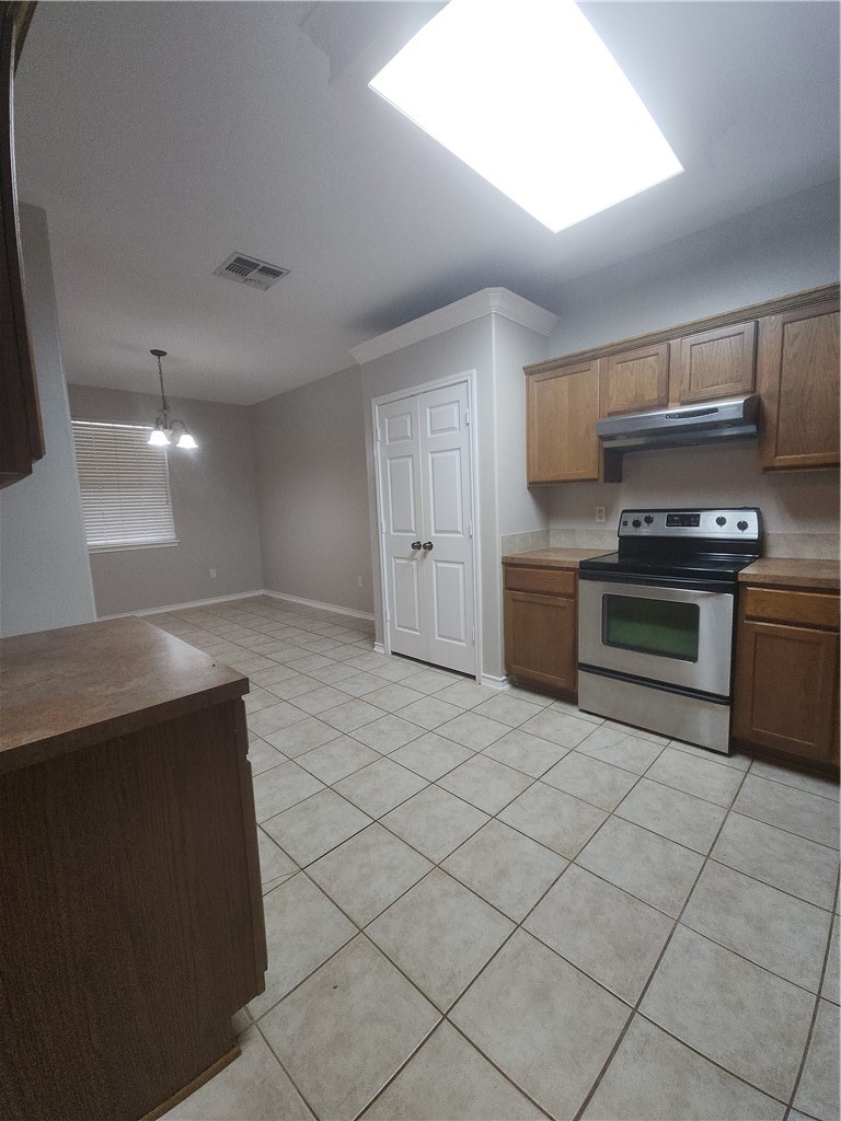 6510 Marblewing Dr Property Photo 4
