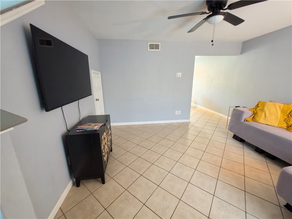6702 Everhart T102 Property Photo 5
