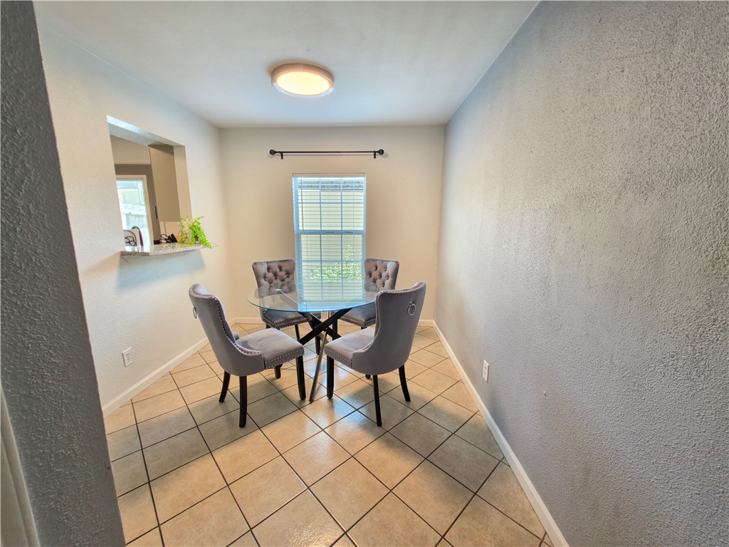 6702 Everhart T102 Property Photo 9