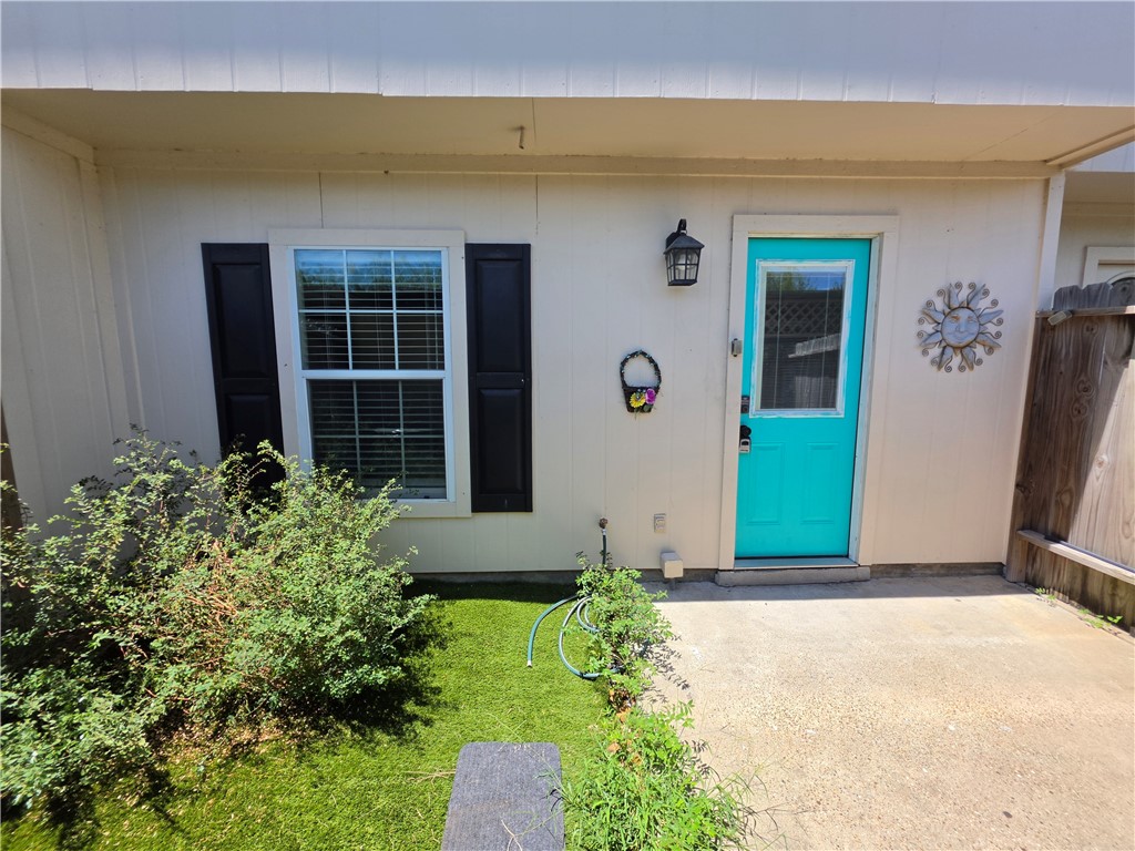 6702 Everhart T102 Property Photo 23
