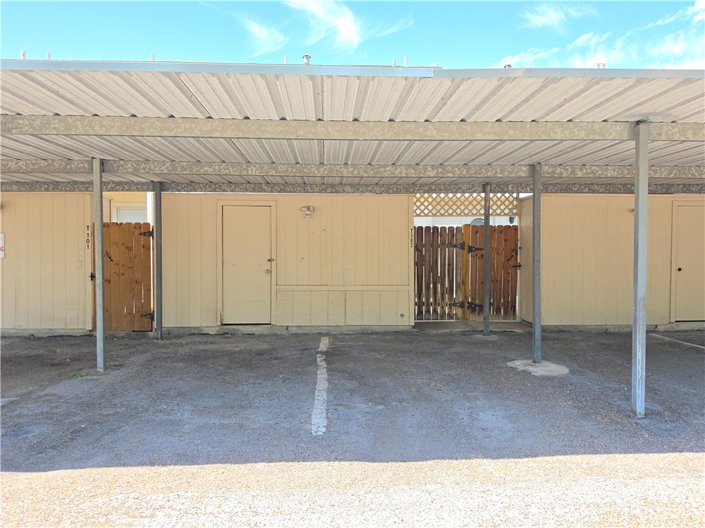 6702 Everhart T102 Property Photo 25