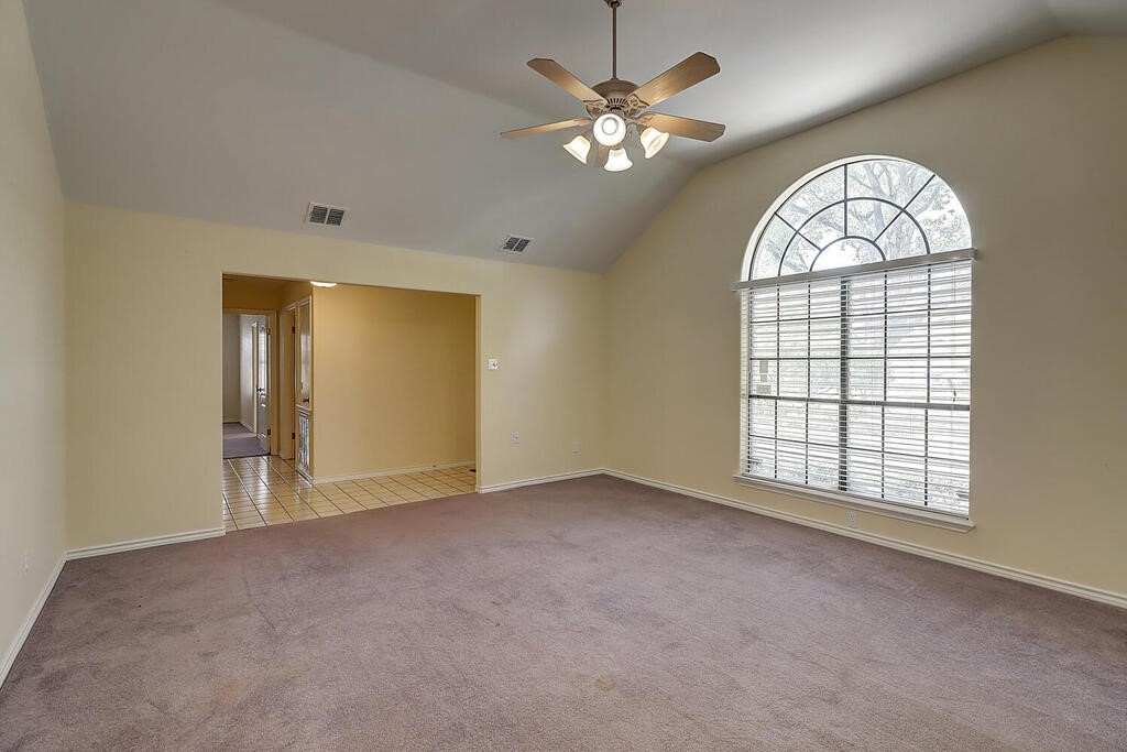 4321 Holly Ridge Dr Property Photo 7