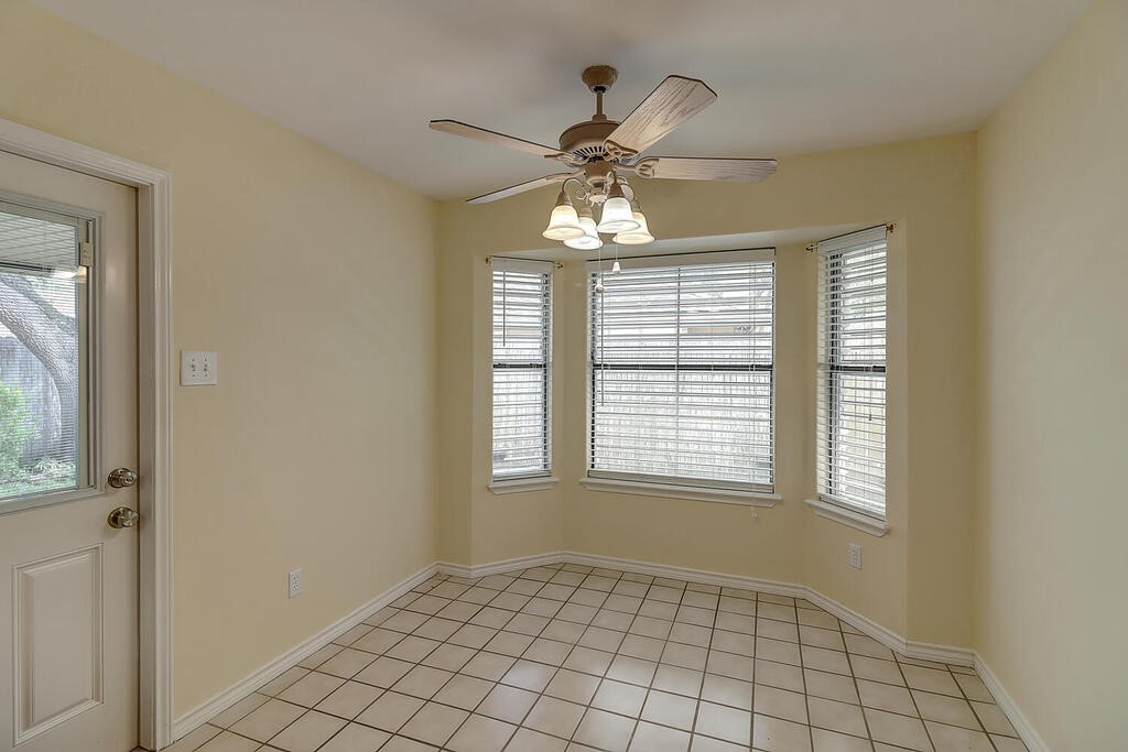 4321 Holly Ridge Dr Property Photo 19