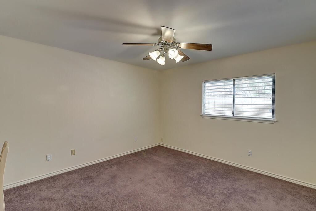4321 Holly Ridge Dr Property Photo 30