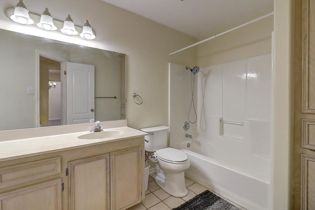 4321 Holly Ridge Dr Property Photo 34