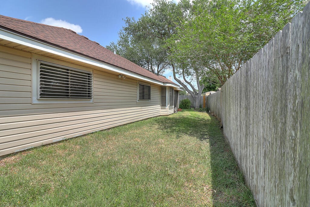 4321 Holly Ridge Dr Property Photo 46