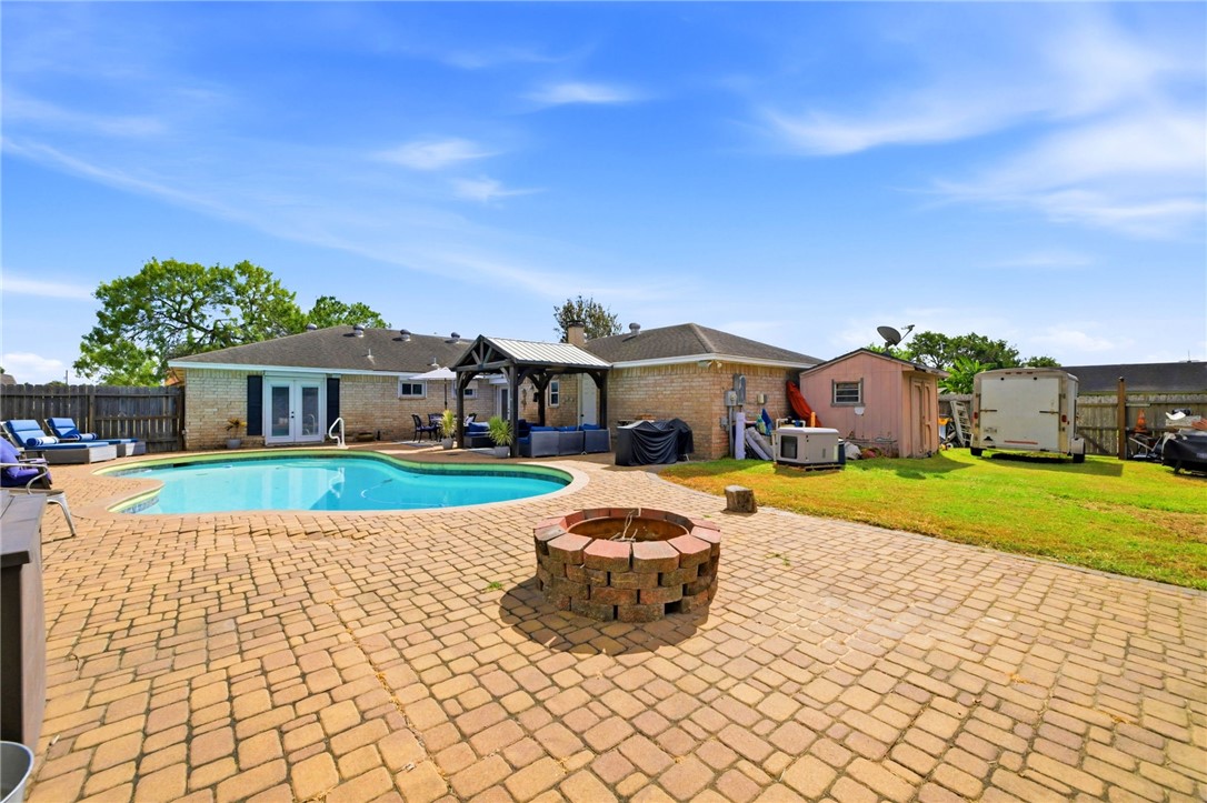 5037 Maylands Dr Property Photo 22