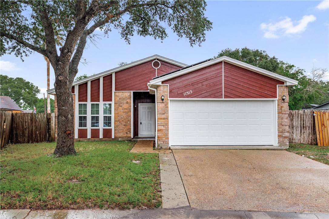 11313 Red Creek Cir Property Photo 1
