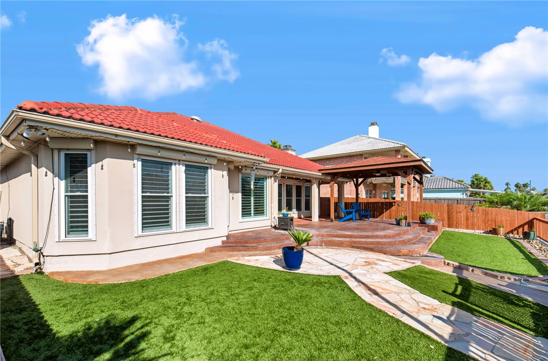 15942 El Soccorro Loop Property Photo 39