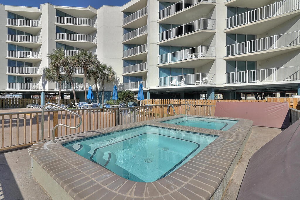 800 Sandcastle Dr 211 Property Photo 7
