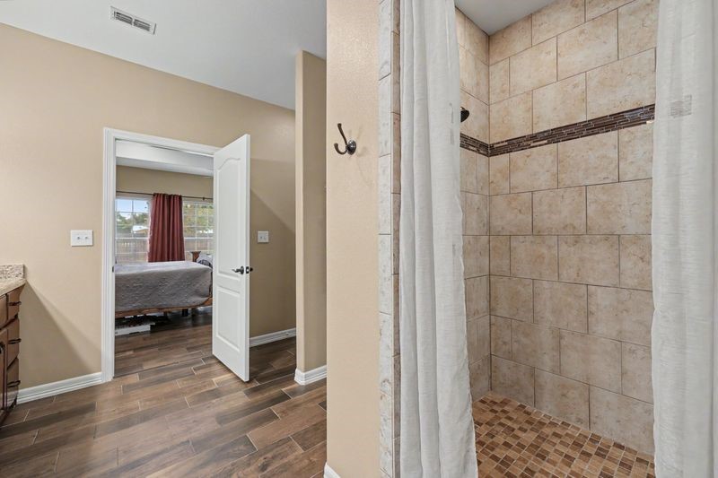 206 S Sixth St Property Photo 15