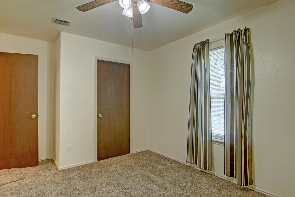 11401 Woodway Creek Dr Property Photo 24