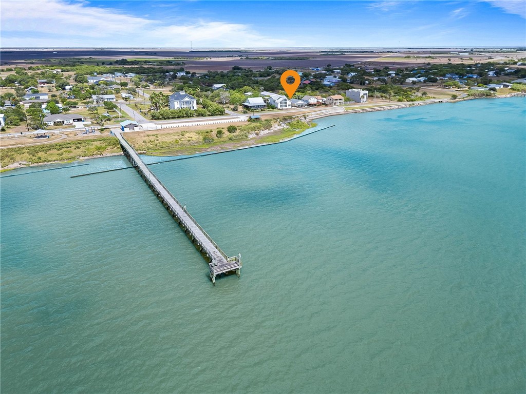 605 + 607 Copano Bay Drive Property Photo 3