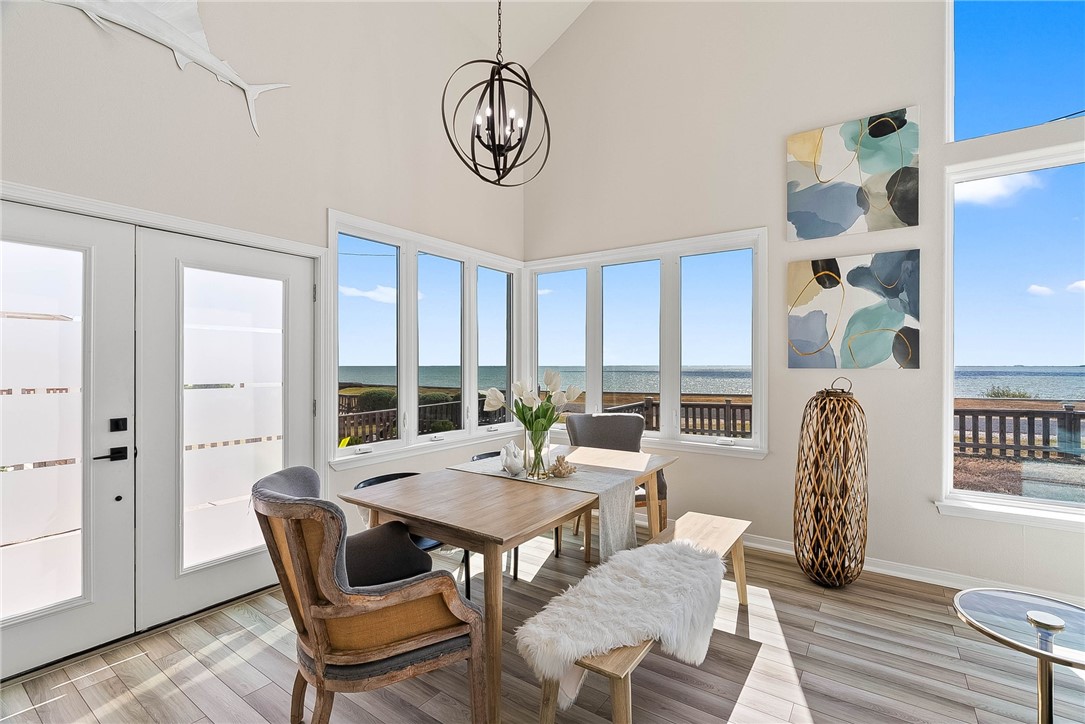 605 + 607 Copano Bay Drive Property Photo 5