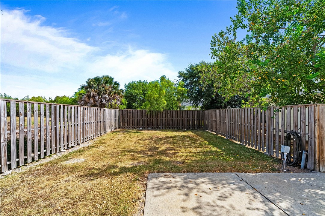 605 + 607 Copano Bay Drive Property Photo 36