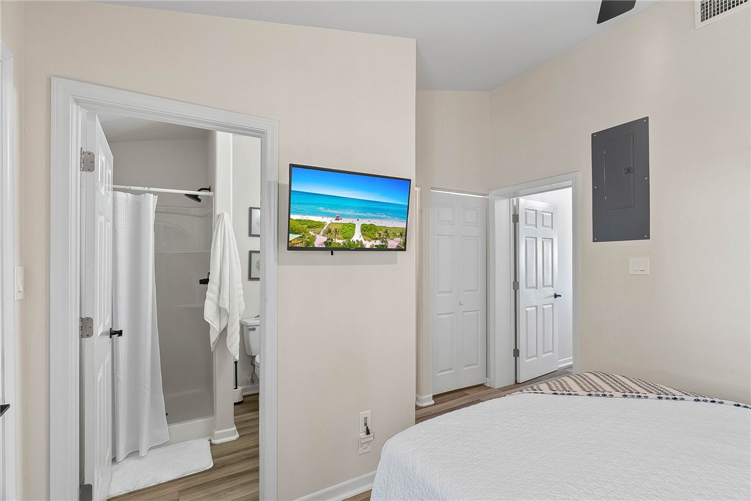 605 + 607 Copano Bay Drive Property Photo 51