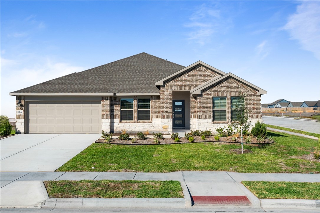 3642 Sahar Lake Dr Property Photo 2