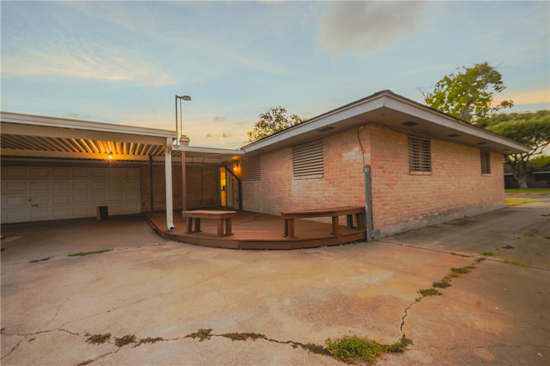 206 Driftwood Dr Property Photo 12