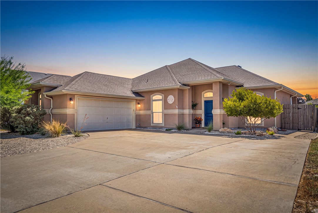 15669 Three Fathoms Bank Property Photo 1