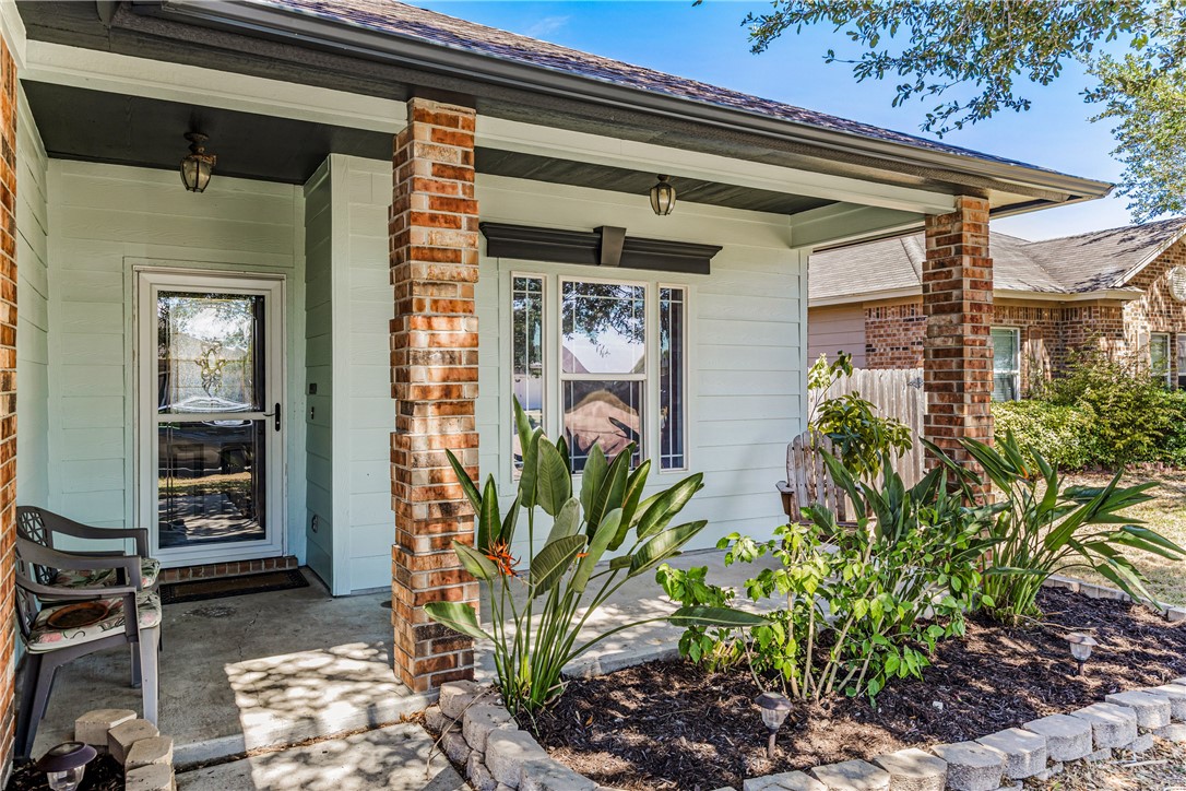 6522 Purplewing Dr Property Photo 4