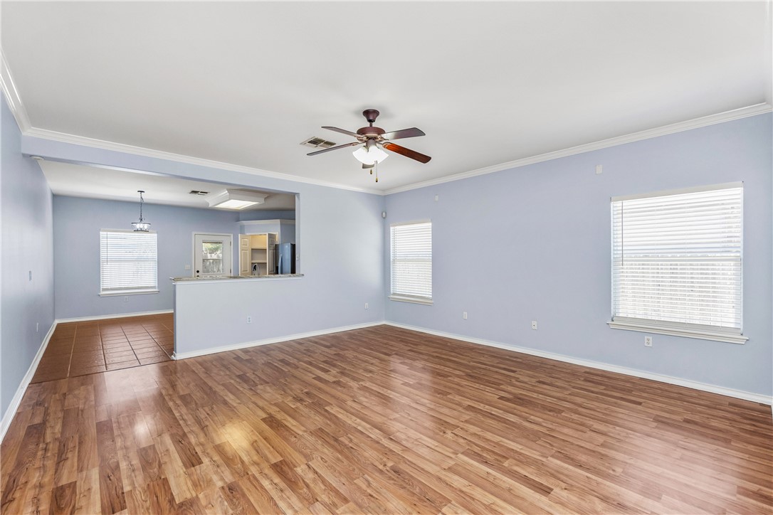 6522 Purplewing Dr Property Photo 8