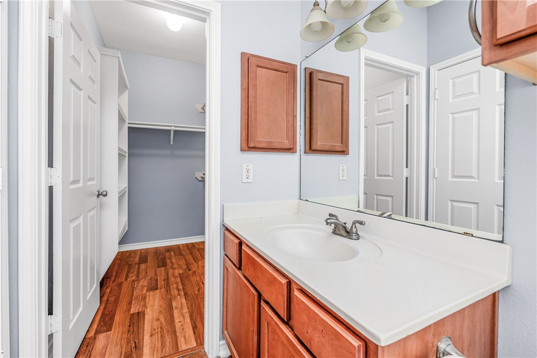 6522 Purplewing Dr Property Photo 28