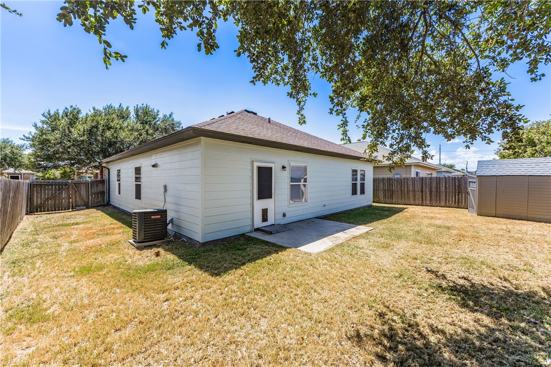 6522 Purplewing Dr Property Photo 45